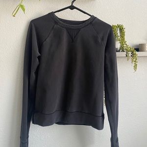 black cropped lulu sweatshirt